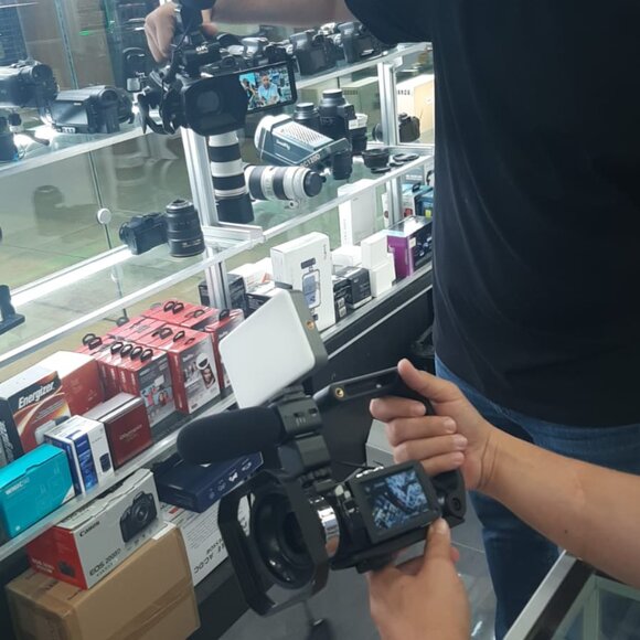 Handheld digital camera with 3.0-inch HD touch screen, 6400W 8K photo. - Picture 8 of 8